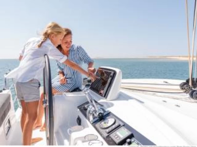 Pronajmout si Lagoon Lagoon 46 v Pozzuoli