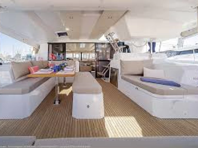 Pronájem jachty v Palermo -Fountaine Pajot Astrea 42 na Samboatu