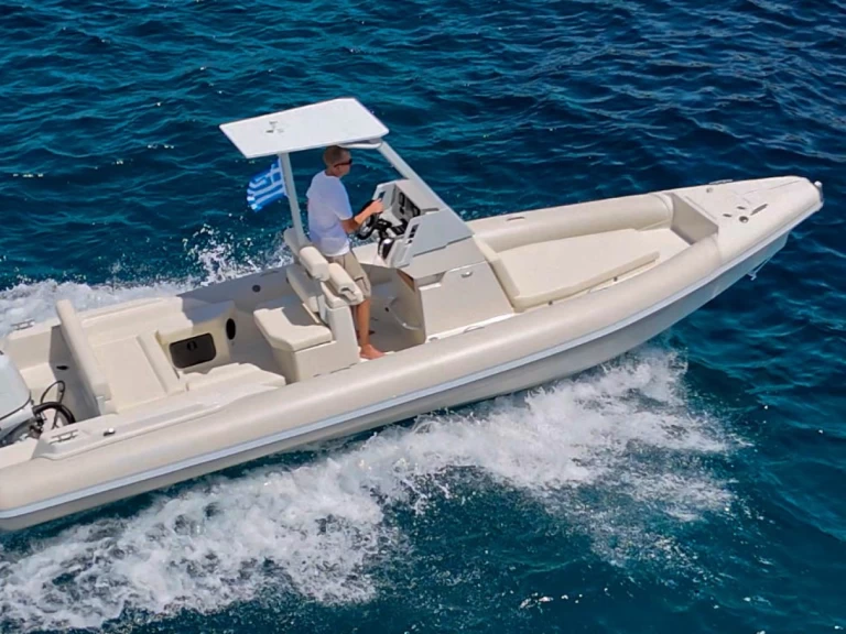 Pronájem lodi Platys Gyalós lákavé ceny A7