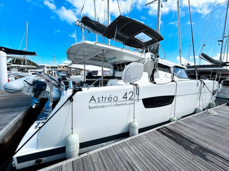 Pronájem lodi Fountaine Pajot Astrea 42 v Road Town na Samboatu