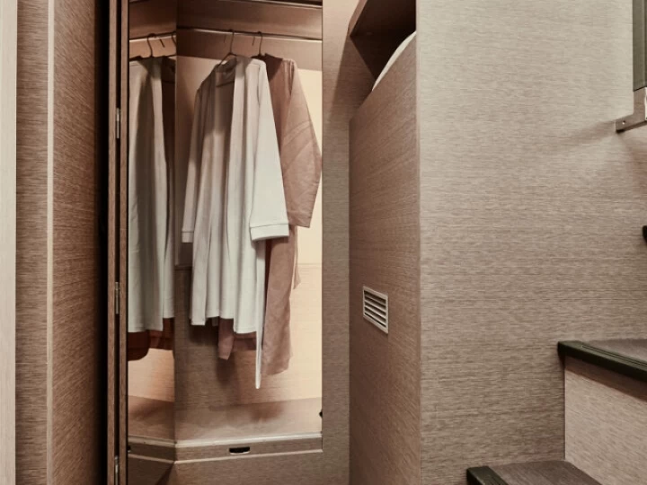 Pronájem lodi Jeanneau Prestige 420 Fly - 2 cab. v Split na Samboatu