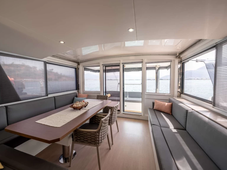 Pronájem Jachta Bali s licencí