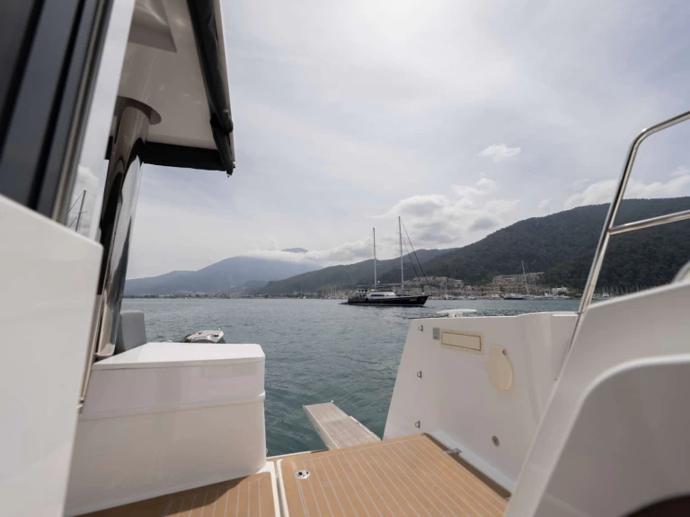 Pronájem lodi Leeward Island lákavé ceny My Marina