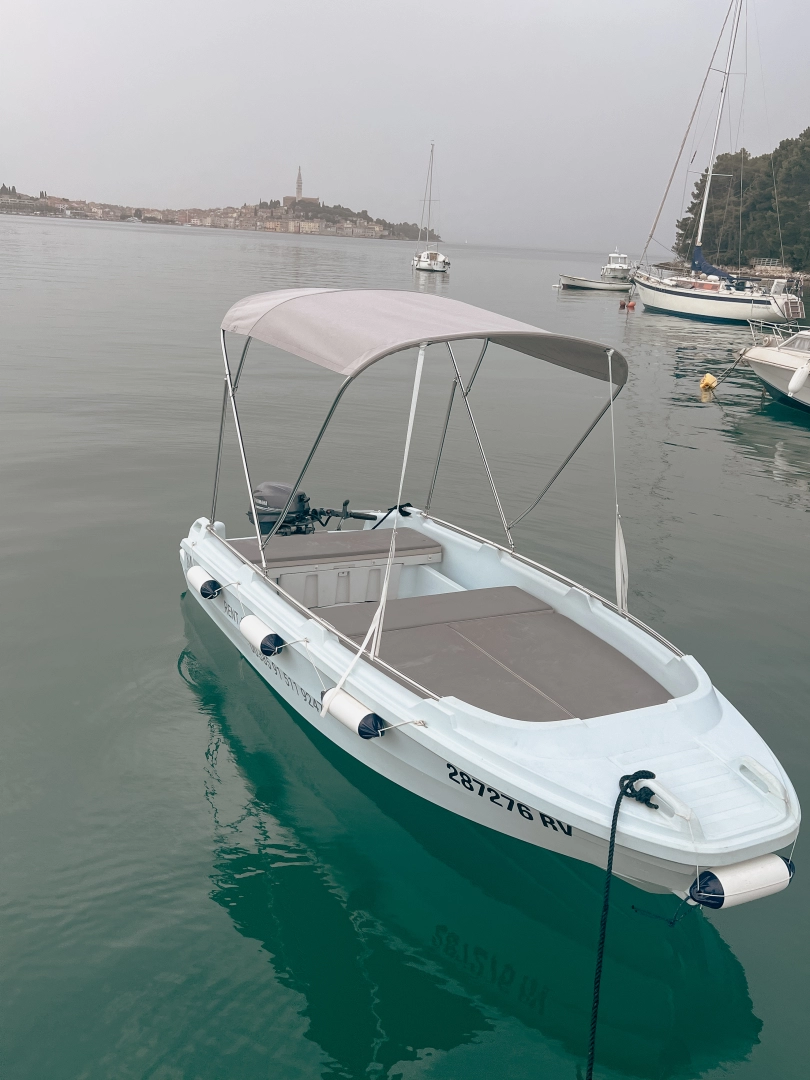 Pronájem jachty v Rovinj -ROTO 450 na Samboatu