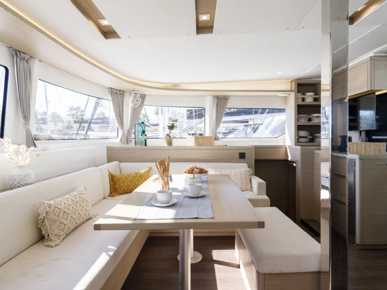 Lagoon Lagoon 46 jednotlivci a charterové společnosti v Kos