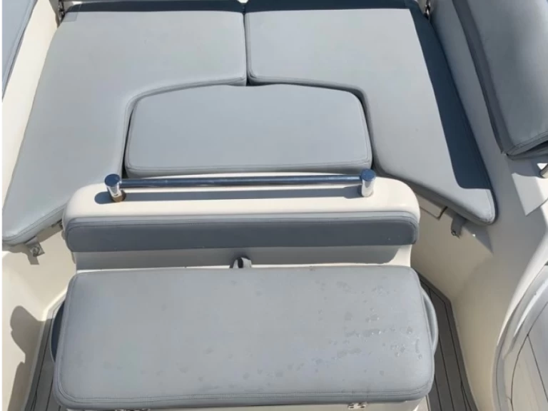 Pronajmout si Bwa Sport 22 GTO v Hyeres