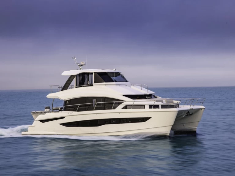 Pronajmout si Aquila Aquila 54 v Skradin