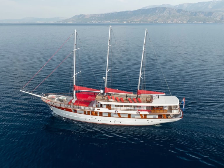 Pronájem Plachetnice v Split -Custom Made Barbara