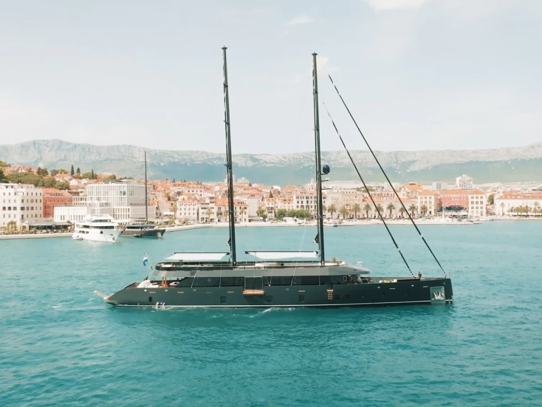 Pronájem lodi Radež d.d. Reposado v Krilo na Samboatu