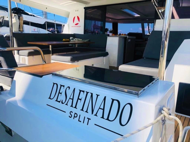 Pronájem jachty v Donji Seget -Fountaine Pajot Saona 47 na Samboatu