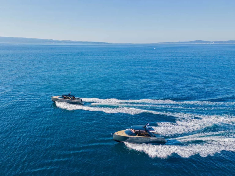 Pronájem Motorová loď Colnago s licencí