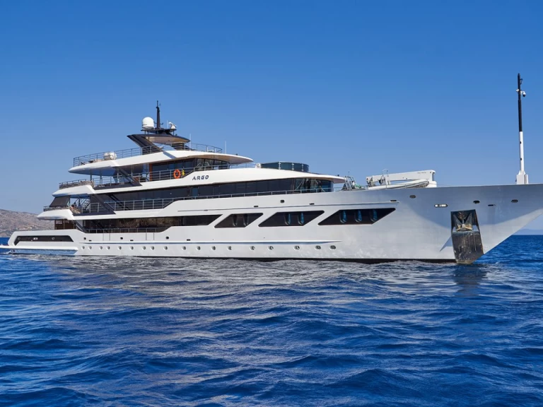 Pronájem lodi Custom Made ICY 55 v Split na Samboatu