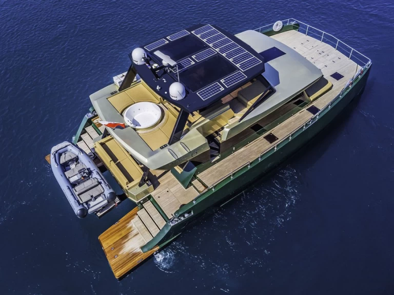 Moon Yacht Moon 6TY Power jednotlivci a charterové společnosti v Split