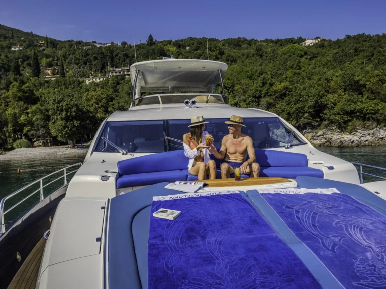 Pronajmout Jachta se skipperem či ne Sunseeker v Dubrovník