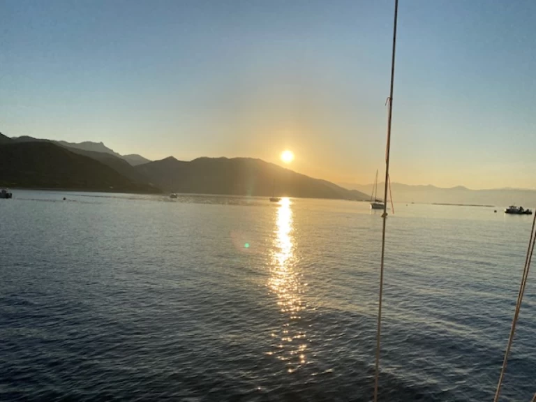 Pronájem Katamarán Fountaine Pajot s licencí