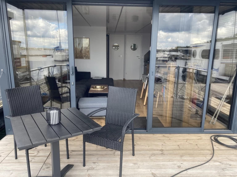 Pronájem lodi Waren (Müritz) lákavé ceny Campi 400