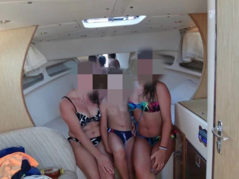 Pronájem Motorová loď v Neapol -Darlin Gozzo napoletano veloce 