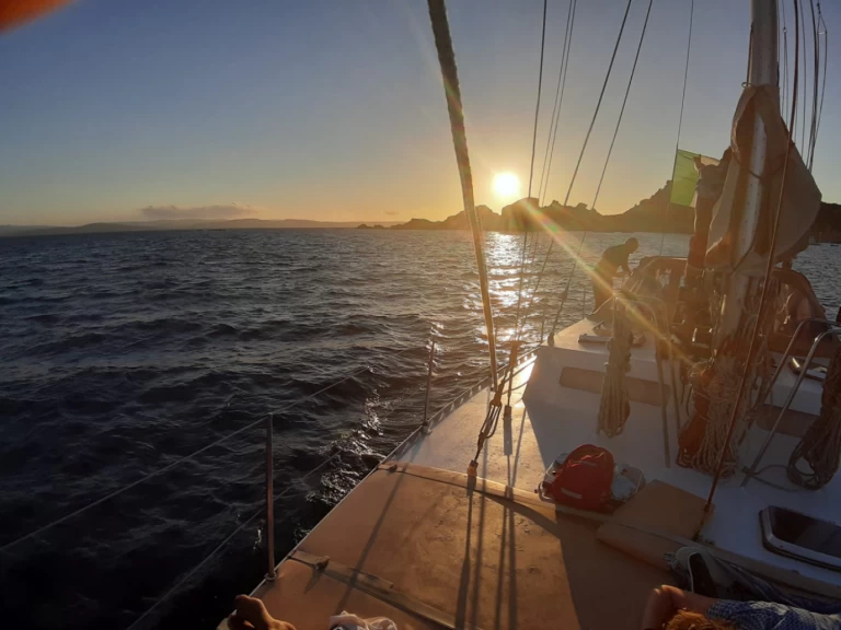 Pronajmout si RUMBERA RUMBERA v Porto Turistico Palau