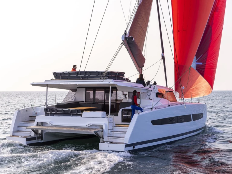 Pronájem Katamarán v Saint Raphael -Fountaine Pajot Aura 51