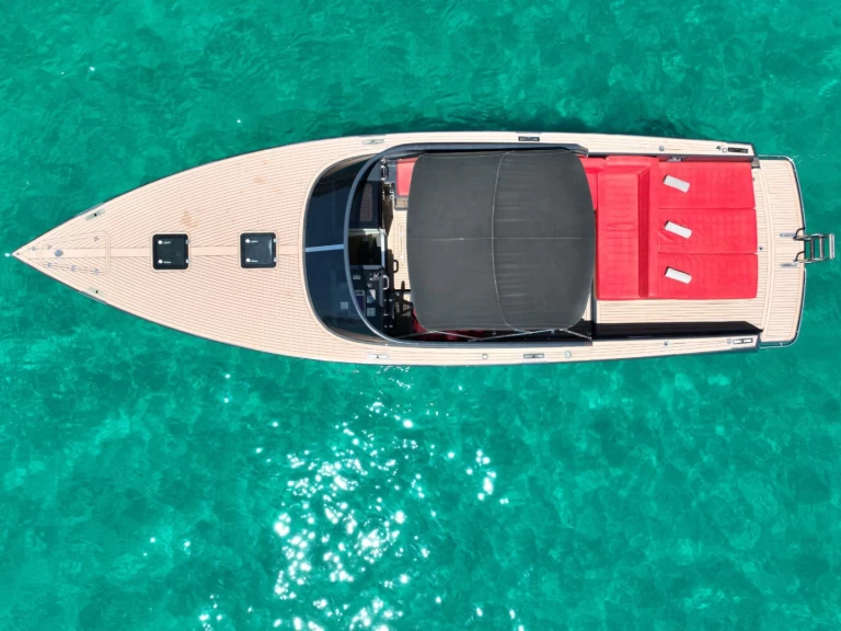 Pronajmout si VanDutch VanDutch 40 v Marina Botafoch