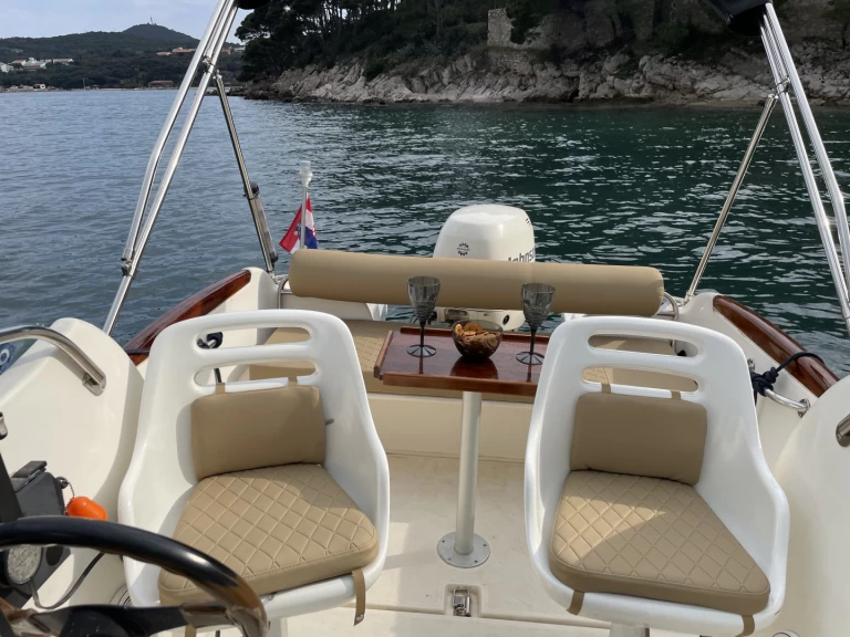 Pronájem lodi Jeanneau Leader 515 v Dubrovník na Samboatu