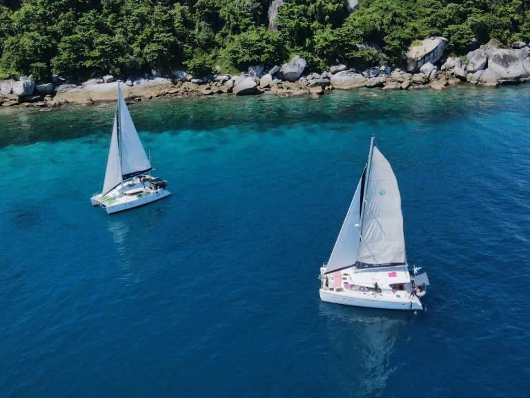 Pronájem lodi Lagoon Lagoon 421 v Phuket (City) na Samboatu