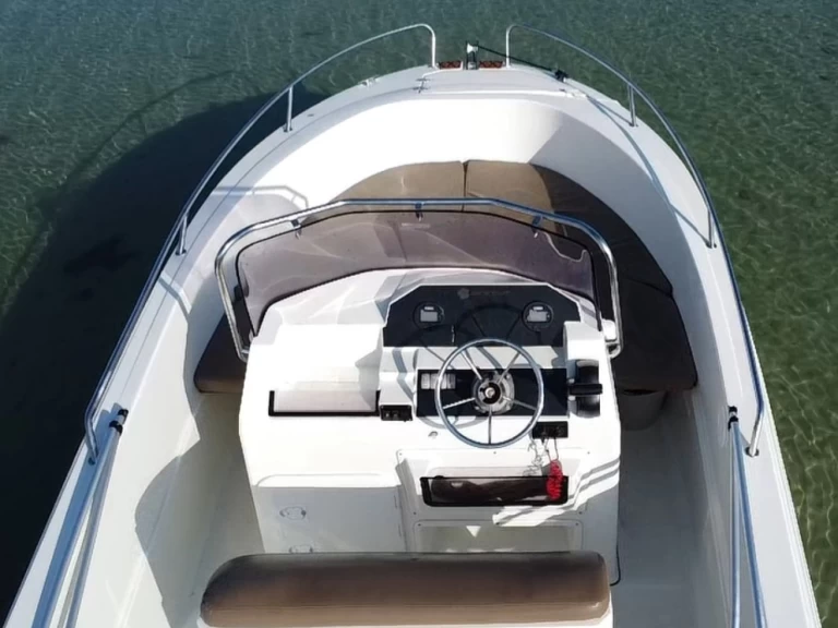 Pronájem lodi Pacific Craft Pacific Craft 545 Open v Marina Formentera na Samboatu