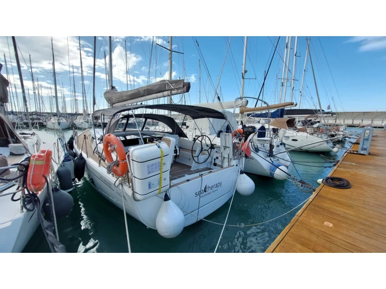 Pronajmout si Hanse Hanse 418 v Castiglioncello
