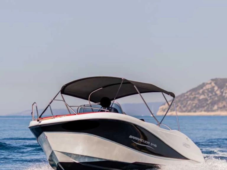 Pronájem Motorová loď Okiboats s licencí