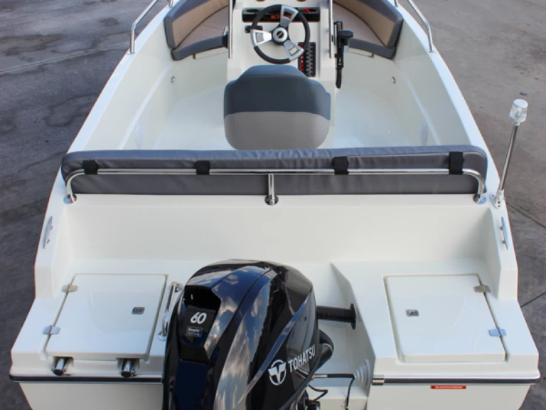 Pronájem lodi Octopus Octopus 470 v Manilva na Samboatu