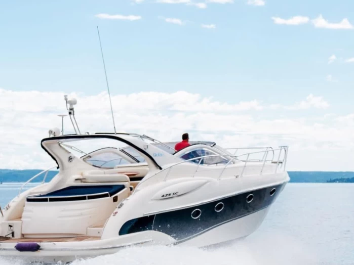 Pronájem lodi Portisco lákavé ceny Atlantis 42.5