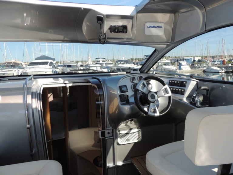 Pronajmout si Mirakul 30 v Sukošan