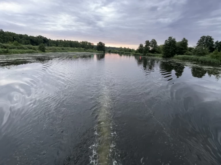 Pronajmout Říční loď se skipperem či ne RB2 v Demmin