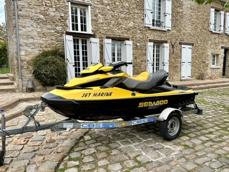 Pronájem lodi Sea-Doo Rxt 255 is  v Port-La Nouvelle na Samboatu