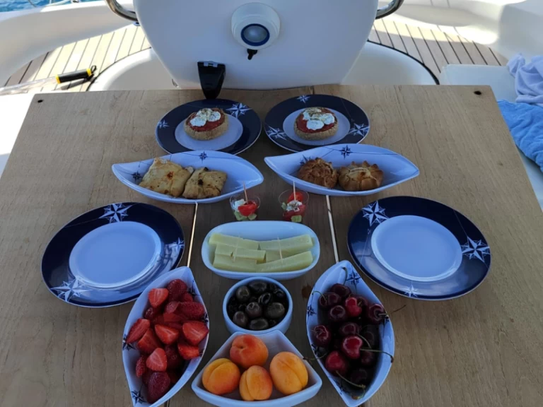 Pronajmout Plachetnice se skipperem či ne Bavaria v Chania