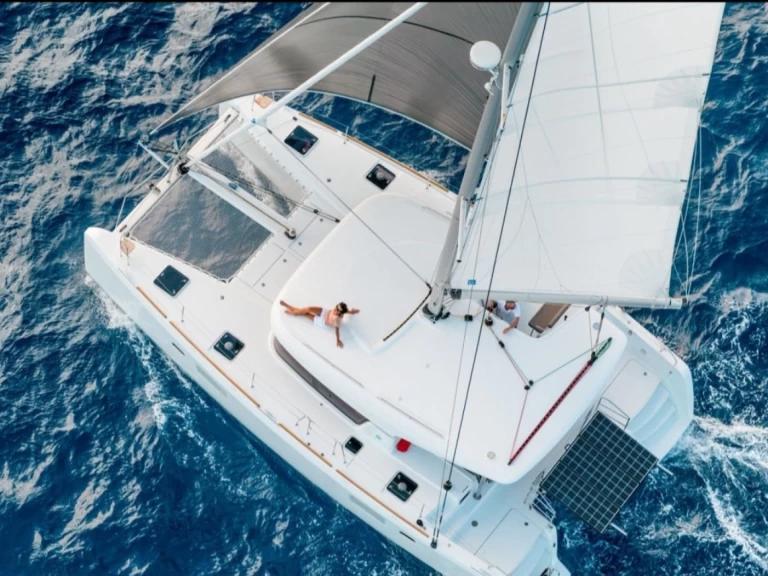 Lagoon Lagoon 39 jednotlivci a charterové společnosti v El Puerto de Santa María