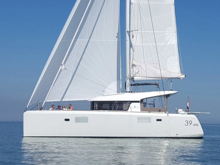 Pronájem jachty v El Puerto de Santa María -Lagoon Lagoon 39 na Samboatu