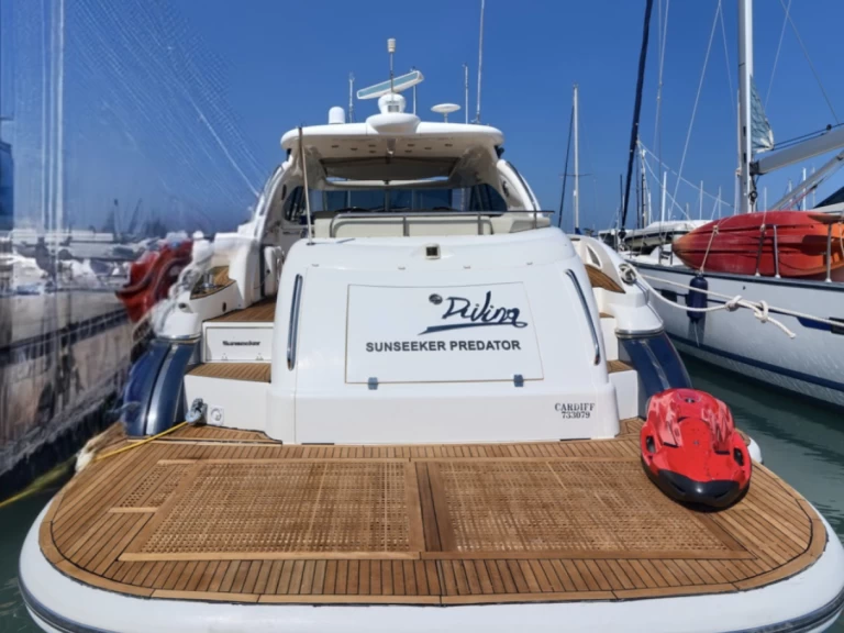 Pronajmout Jachta se skipperem či ne Sunseeker v Ibiza Town