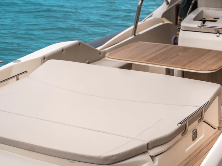 Pronájem jachty v Corralejo -Nuova Jolly Prince 38 Sport Cabin na Samboatu
