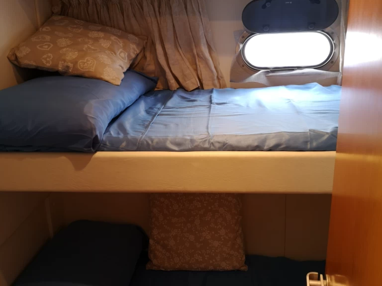 Pronájem Motorová loď Ars s licencí