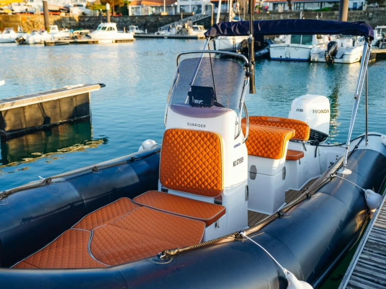 Pronájem lodi Bombard Sunrider 650 Bleu v L'Herbaudière na Samboatu