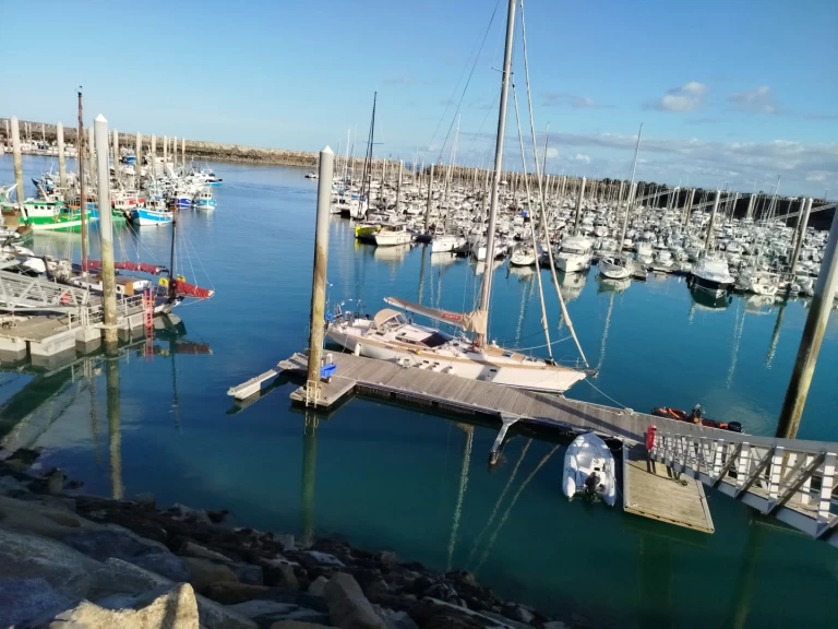 Pronájem Plachetnice Kirie s licencí