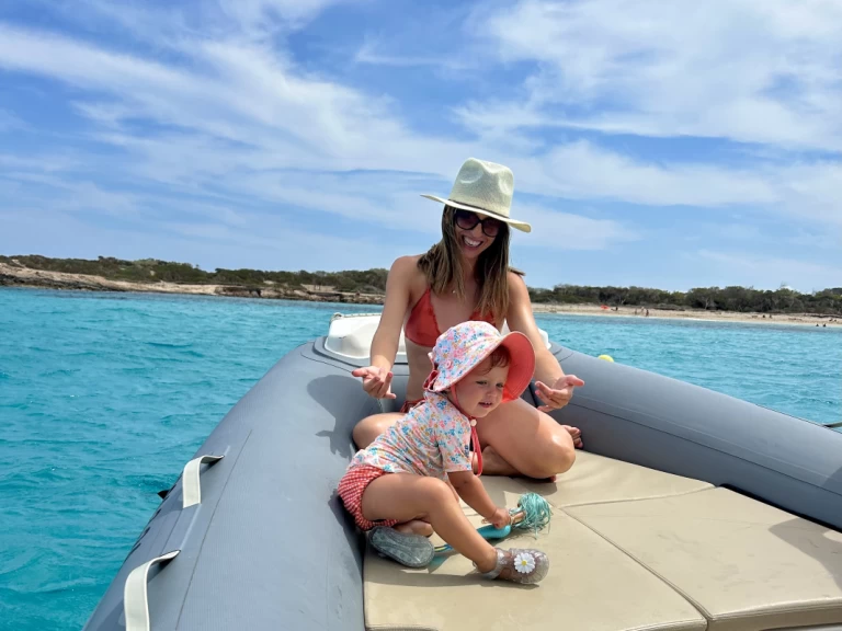 Joker Boat Coaster 650 Barracuda jednotlivci a charterové společnosti v Denia