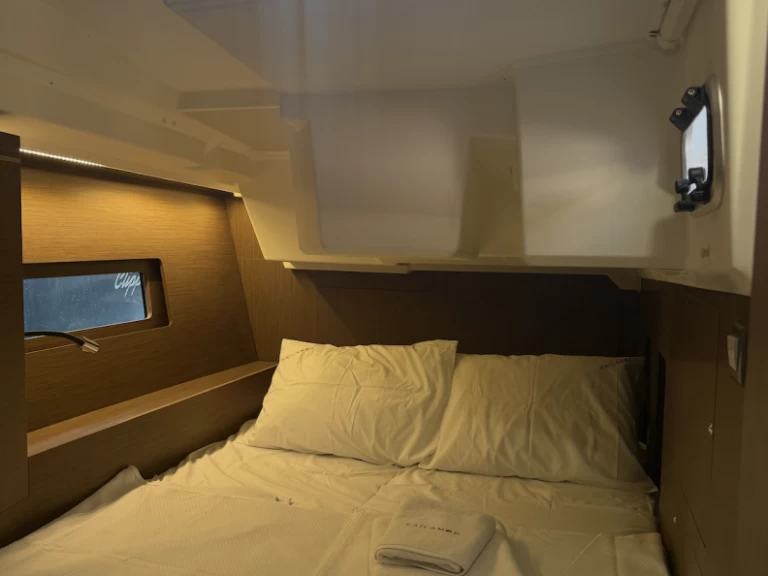 Pronájem Plachetnice Bénéteau s licencí