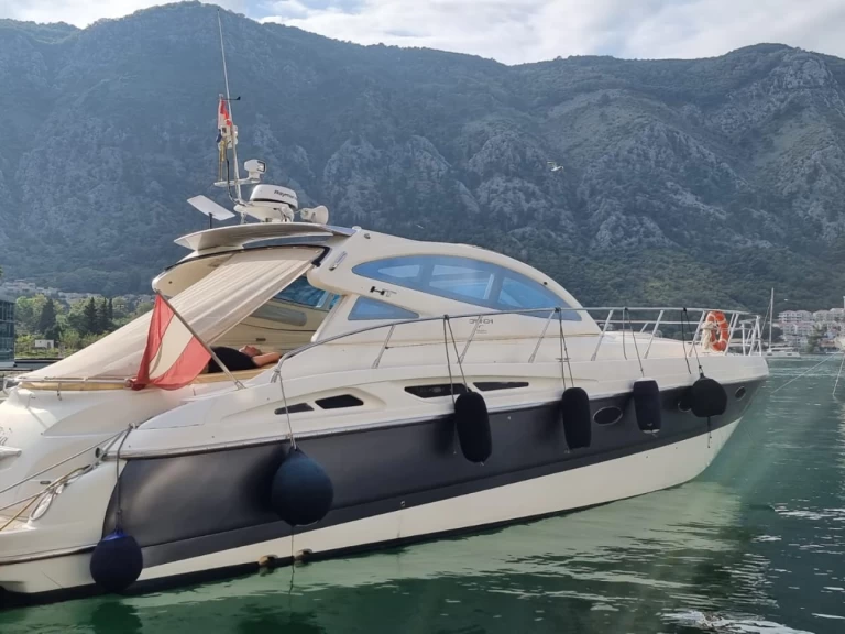 Pronajmout si  Mediterranee 50 v Primošten 