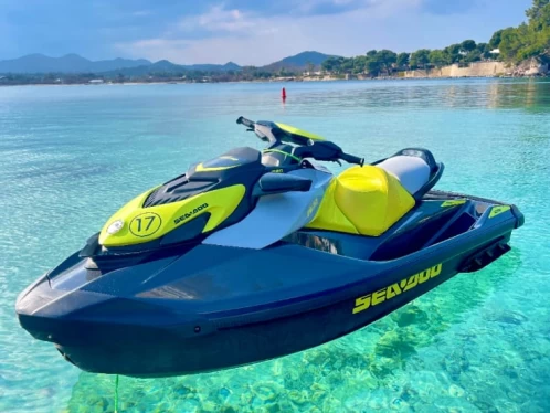 Pronajmout si Sea-Doo SEADOO GTR 230 v Cala Bona