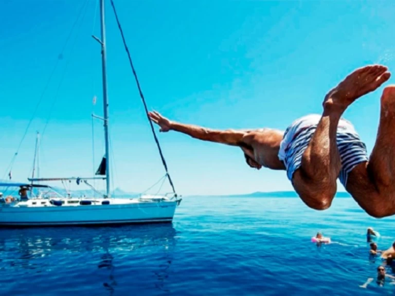 Pronajmout Plachetnice se skipperem či ne Bénéteau v Mahon