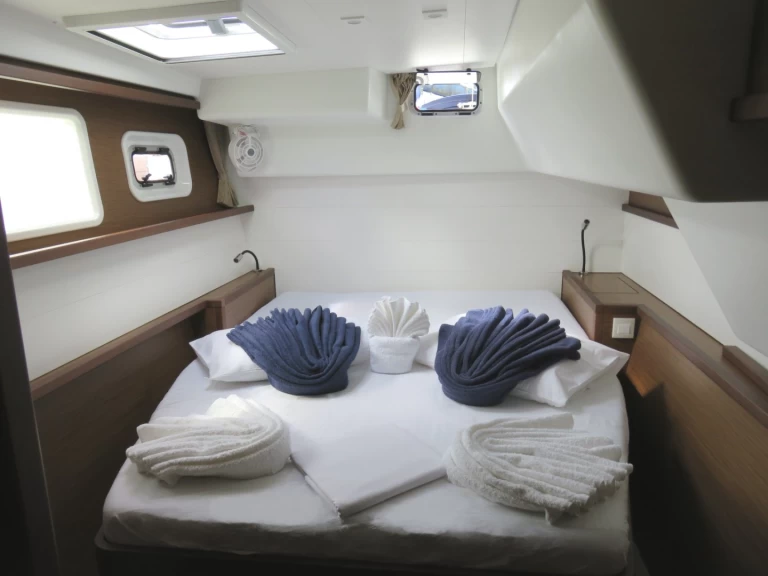 Pronájem lodi Marseille lákavé ceny Lagoon 450 F