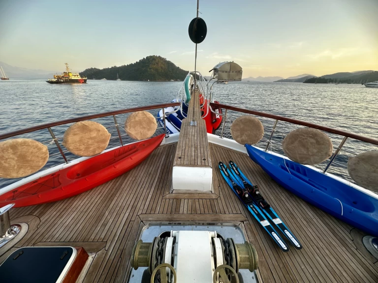 Pronajmout Plachetnice se skipperem či ne Custom Made v Marmaris