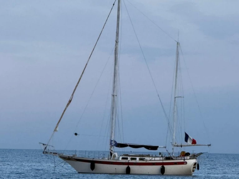 Pronájem lodi Cannes lákavé ceny Formosa